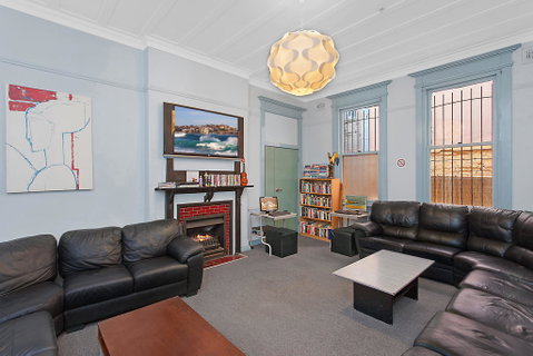 Blue Parrot Youth Hostel - Phillip Island Accommodation 3