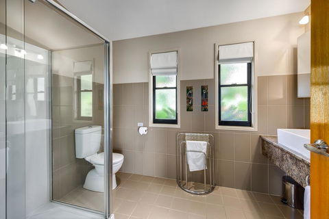 Blue Summit Cottages - Phillip Island Accommodation 1