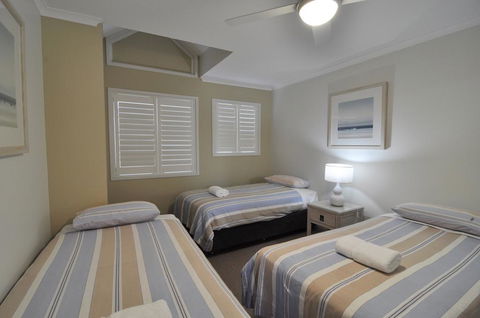 Bluedock Apartments - Phillip Island Accommodation 0