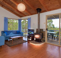 Bombina Cottages - Phillip Island Accommodation