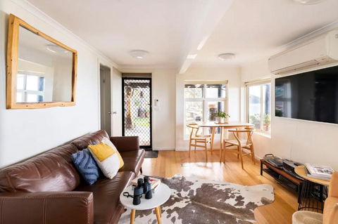 Y Vue - Beachside Apartment With Ocean Views - Phillip Island Accommodation 1