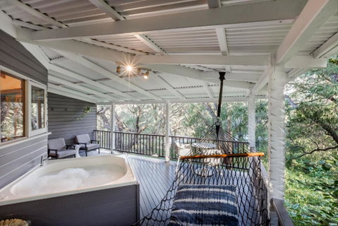 Yallingup Lodge Spa Retreat - Phillip Island Accommodation 0