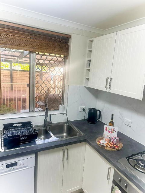 Queen Of The Desert Villa Secure & Gated 2 Bdrm Home - Phillip Island Accommodation 2