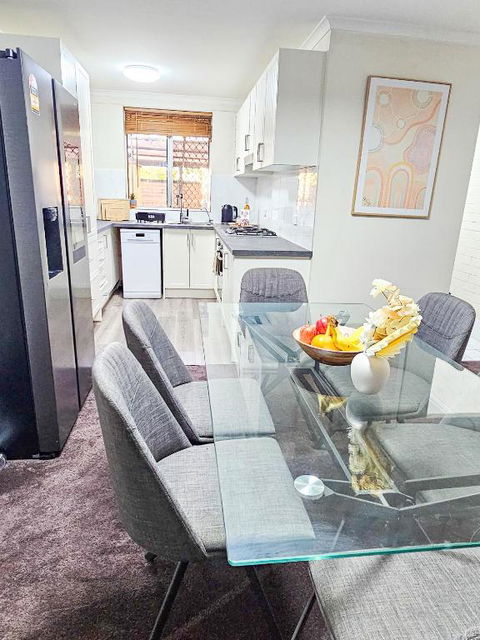 Queen Of The Desert Villa Secure & Gated 2 Bdrm Home - Phillip Island Accommodation 0