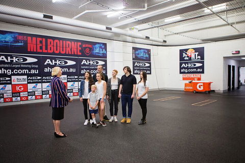 Melbourne Sports Experience + Free MCG Tour - Phillip Island Accommodation 5
