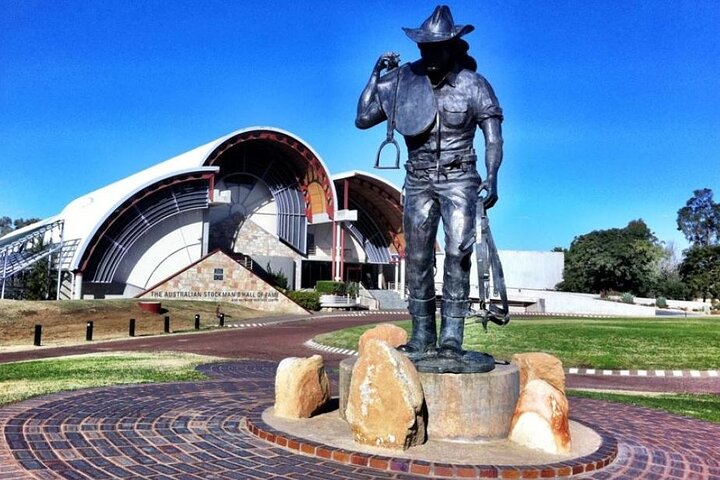 Glenella QLD Phillip Island Accommodation