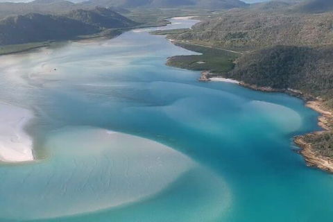2 Night Small Group Whitsundays Sailing Adventure Aboard Mandrake - Phillip Island Accommodation 0