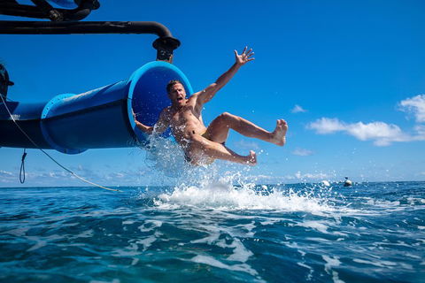 Outer Reef Pontoon Experience From Cairns - Phillip Island Accommodation 2