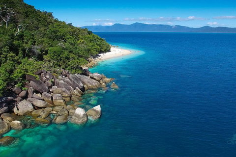 Fitzroy Island Catamaran Transfers From Cairns - Phillip Island Accommodation 1
