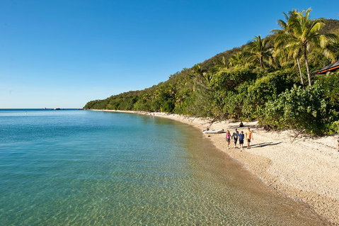 Fitzroy Island Catamaran Transfers From Cairns - Phillip Island Accommodation 2