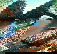 Nitmiluk Katherine Gorge Canoe Adventure Tours - Phillip Island Accommodation