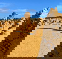 Pinnacles Desert Private Day Tour - Phillip Island Accommodation