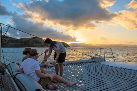 Sunset Sail In The Whitsundays - Phillip Island Accommodation 2