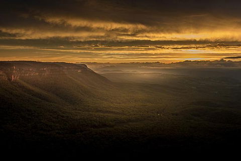 Blue Mountains Small Group Tour Enjoy A Sleep In, Waterfalls, Sunset & Dinner - Phillip Island Accommodation 3