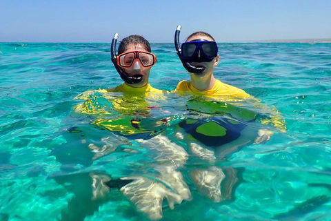 Lagoon Explorer - Ningaloo Reef Full-Day Kayaking And Snorkeling Adventure - Phillip Island Accommodation 4