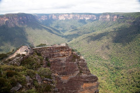 Small-Group Blue Mountains Tour With Bush Walks And Featherdale Wildlife Park - Phillip Island Accommodation 2
