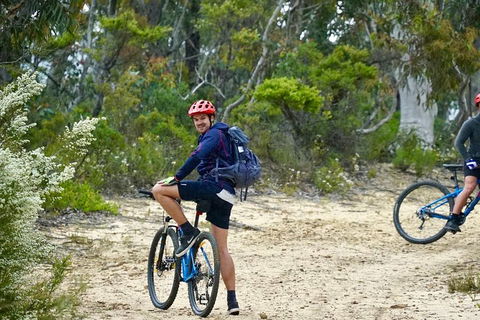 Blue Mountains Hanging Rock SELF-GUIDED Mountain Bike Hire Service - Phillip Island Accommodation 4