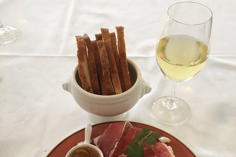 Personalised, All-inclusive Day Tours Of The Hunter Valleys Finest Venues - Phillip Island Accommodation 2