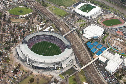 3/4 Day Sports Lovers Bus Tour Of Melbourne With Tour Options - Phillip Island Accommodation 3