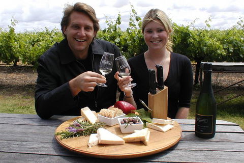 Swan Valley Tour From Perth: Wine, Beer And Chocolate Tastings - Phillip Island Accommodation 4