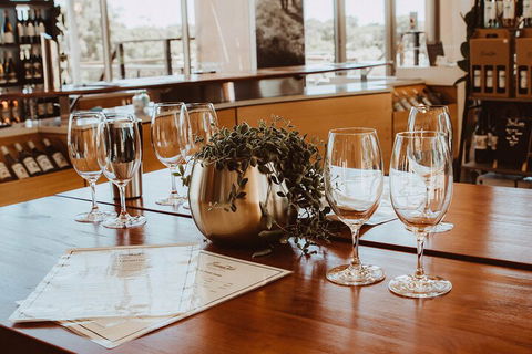 6 Day Esperance & Margaret River Adventure Tour - Phillip Island Accommodation 2