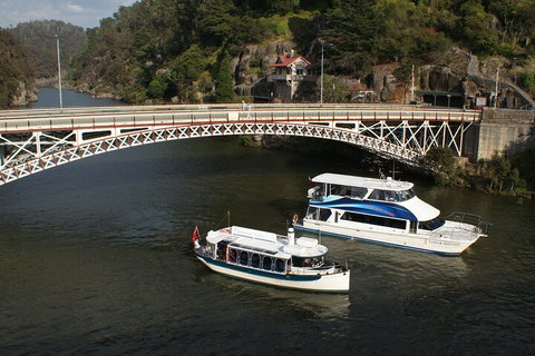 2.5 Hour Morning Discovery Cruise Including Sailing Into The Cataract Gorge - Phillip Island Accommodation 5